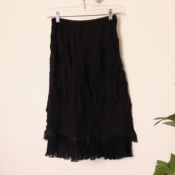 Komarov Dresses & Skirts - Komarov Black Midi Accordion Skirt